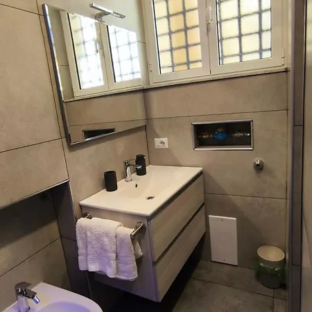 Holiday home Casa San Donato Centro Storico Duomo *